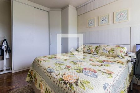 Dormitório 2 de apartamento à venda com 2 quartos, 63m² em Camaquã, Porto Alegre