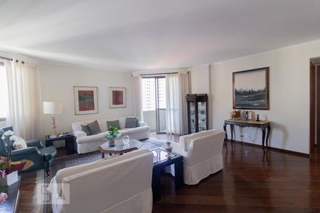 Sala de apartamento à venda com 3 quartos, 200m² em Paraíso, São Paulo
