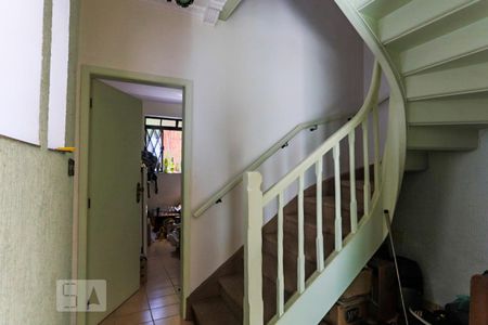 Entrada Escritório e Escada de casa à venda com 4 quartos, 157m² em Vila Mariana, São Paulo