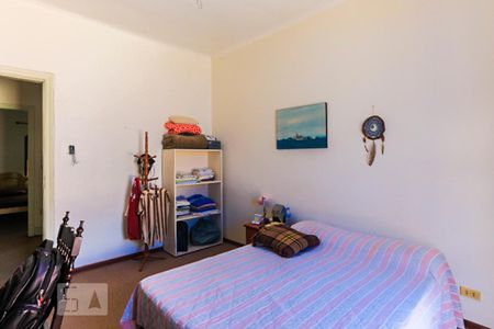 Casa à venda com 157m², 4 quartos e 2 vagasQuarto 4