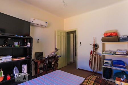 Casa à venda com 157m², 4 quartos e 2 vagasQuarto 4