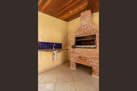 Casa de condomínio à venda com 316m², 4 quartos e 4 vagas Casa de condomínio à venda com 316m², 4 quartos e 4 vagasChurrasqueira