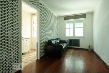 Sala de apartamento à venda com 2 quartos, 60m² em Bela Vista, Porto Alegre