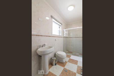 Casa à venda com 300m², 3 quartos e 6 vagas Casa à venda com 300m², 3 quartos e 6 vagasBanheiro