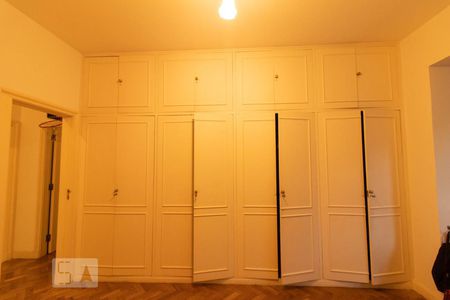 Apartamento para alugar com 300m², 3 quartos e sem vagaDetalhe quarto 2