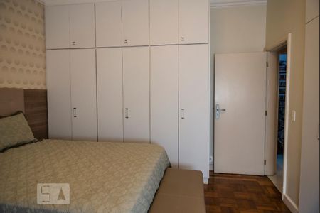 Apartamento para alugar com 256m², 3 quartos e 1 vaga Apartamento para alugar com 256m², 3 quartos e 1 vagaQuarto 3