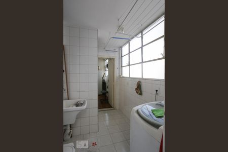 Apartamento à venda com 100m², 2 quartos e 1 vagaÁrea de Serviço