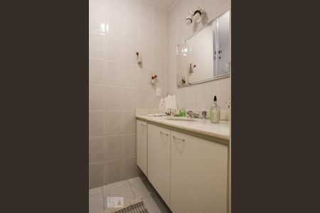 Apartamento à venda com 100m², 2 quartos e 1 vagaBanheiro