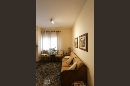 Apartamento à venda com 100m², 2 quartos e 1 vagaSala