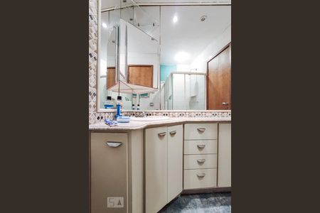 Apartamento para alugar com 140m², 2 quartos e 1 vagaBanheiro - Suíte - Andar 1