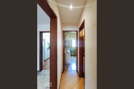 Corredor - Andar 1 de apartamento para alugar com 2 quartos, 140m² em Botafogo, Rio de Janeiro