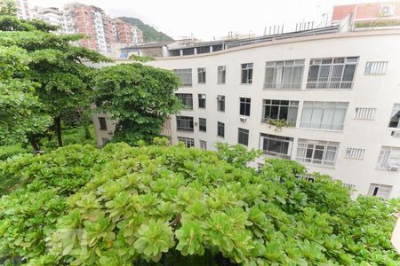 Vista Quarto 1 de apartamento à venda com 2 quartos, 77m² em Tijuca, Rio de Janeiro