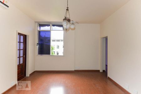 Sala de apartamento à venda com 2 quartos, 77m² em Tijuca, Rio de Janeiro