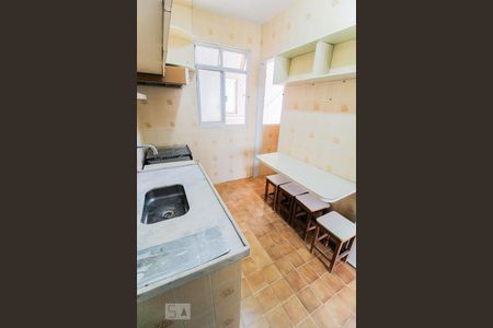Cozinha de apartamento para alugar com 2 quartos, 83m² em Jardim Goiás, Goiânia