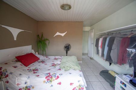 suite  de casa à venda com 7 quartos, 350m² em Vila Bonilha, São Paulo