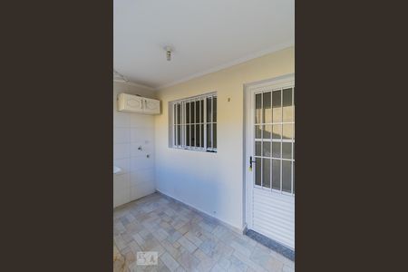 Studio para alugar com 35m², 1 quarto e sem vaga Studio para alugar com 35m², 1 quarto e sem vagaÁrea de Serviço