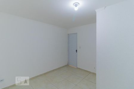 Quarto  de kitnet/studio para alugar com 1 quarto, 35m² em Vila Sílvia, São Paulo