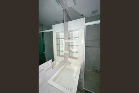 Apartamento para alugar com 170m², 2 quartos e 1 vagaBanheiro - Suíte