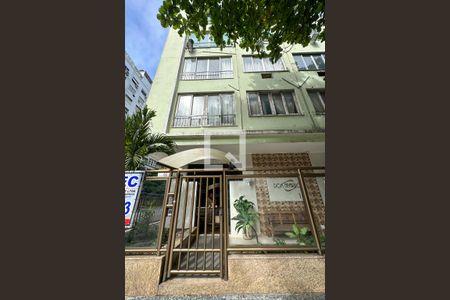 Apartamento para alugar com 170m², 2 quartos e 1 vagaFachada
