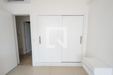 Apartamento para alugar com 170m², 2 quartos e 1 vagaQuarto 01 - Armários