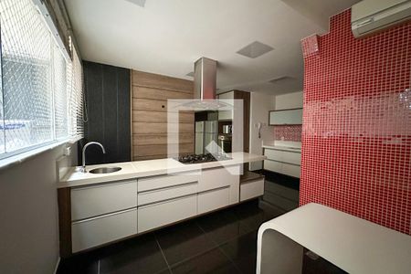 Apartamento para alugar com 170m², 2 quartos e 1 vagaCozinha