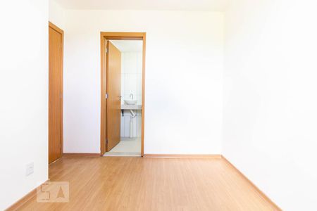 Apartamento à venda com 48m², 2 quartos e 1 vaga Apartamento à venda com 48m², 2 quartos e 1 vagaSuíte