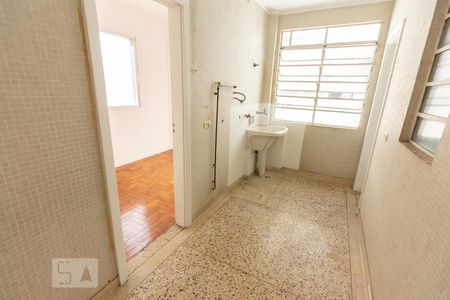 Apartamento para alugar com 157m², 3 quartos e 2 vagas Apartamento para alugar com 157m², 3 quartos e 2 vagasÁrea de Serviço