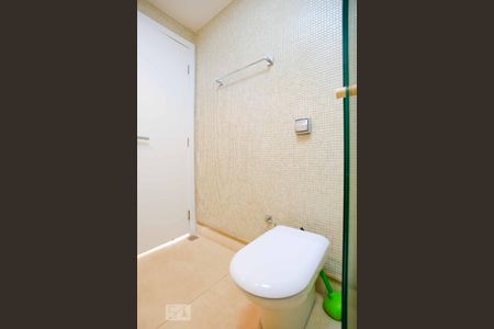 Apartamento para alugar com 330m², 5 quartos e 4 vagasBANHEIRO DA SUITE 3