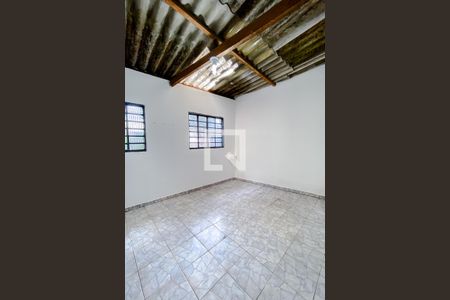 Casa à venda com 400m², 5 quartos e 4 vagasÁrea de Serviço