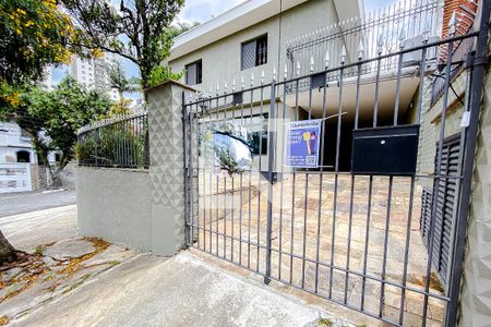 Casa à venda com 400m², 5 quartos e 4 vagasFachada