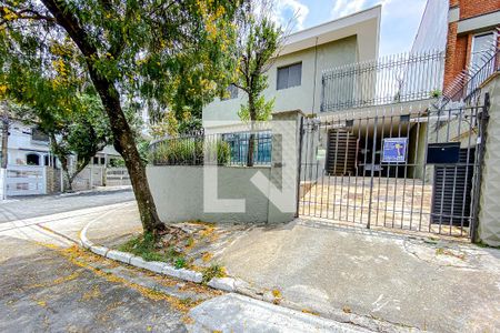 Casa à venda com 400m², 5 quartos e 4 vagasFachada