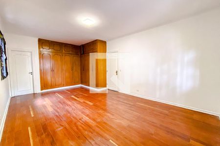 Casa à venda com 400m², 5 quartos e 4 vagasQuarto 2 - Suíte