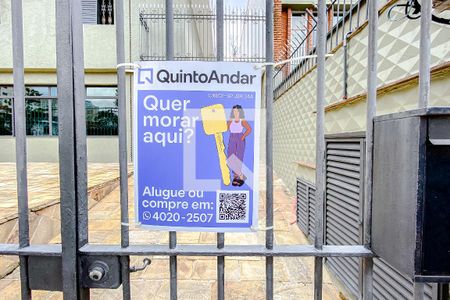 Casa à venda com 400m², 5 quartos e 4 vagasFachada