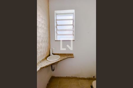 Casa à venda com 400m², 5 quartos e 4 vagasBanheiro (casa 2)