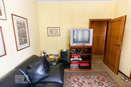 Apartamento à venda com 154m², 3 quartos e 2 vagas Apartamento à venda com 154m², 3 quartos e 2 vagasQuarto 01