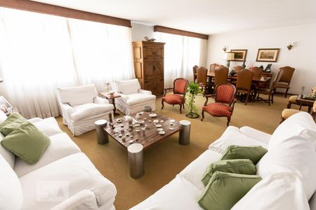 Apartamento à venda com 154m², 3 quartos e 2 vagas Apartamento à venda com 154m², 3 quartos e 2 vagasSala