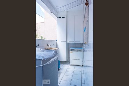 Casa à venda com 98m², 2 quartos e 2 vagas Casa à venda com 98m², 2 quartos e 2 vagasÁrea de Serviço