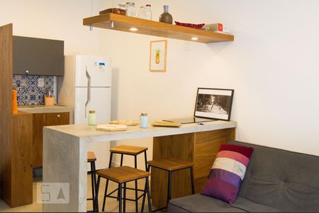 Detalhe Sala de kitnet/studio para alugar com 1 quarto, 34m² em República, São Paulo