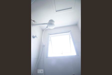 banheiro de apartamento para alugar com 2 quartos, 45m² em Parque das Cachoeiras, Campinas