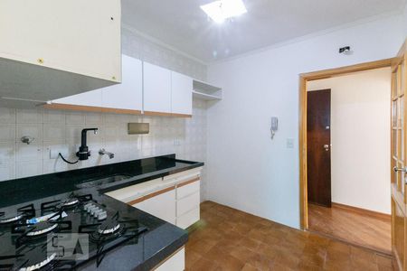 Apartamento à venda com 65m², 2 quartos e 1 vaga Apartamento à venda com 65m², 2 quartos e 1 vagaCozinha