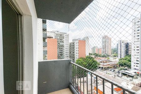Varanda de apartamento à venda com 2 quartos, 65m² em Moema, São Paulo