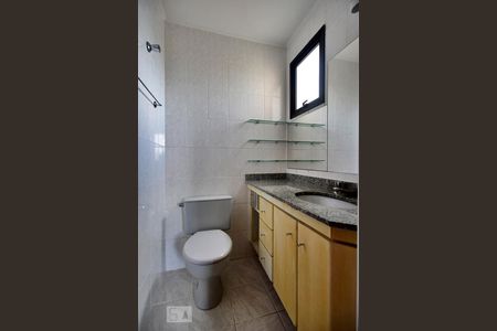 Banheiro da Suíte de apartamento para alugar com 2 quartos, 70m² em Vila Anglo Brasileira, São Paulo