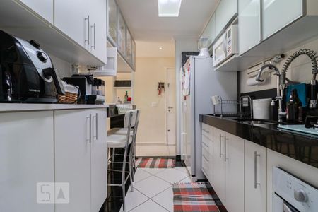 Apartamento à venda com 80m², 3 quartos e 1 vagaCozinha