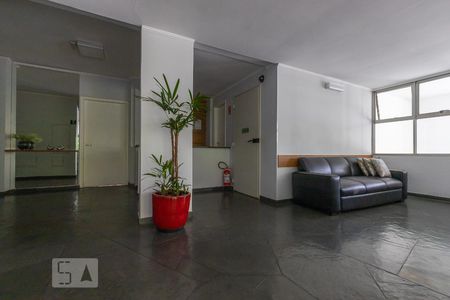 Apartamento para alugar com 109m², 3 quartos e 1 vaga Apartamento para alugar com 109m², 3 quartos e 1 vagaÁrea comum - Hall social