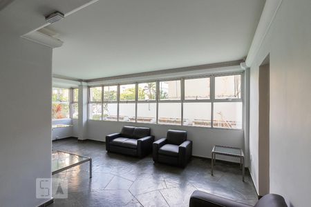 Apartamento para alugar com 109m², 3 quartos e 1 vaga Apartamento para alugar com 109m², 3 quartos e 1 vagaÁrea comum - Salão de festas