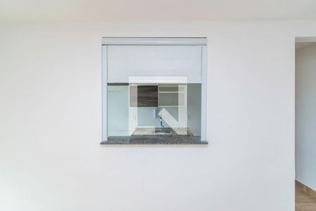 Sala de apartamento para alugar com 2 quartos, 47m² em Irajá, Rio de Janeiro