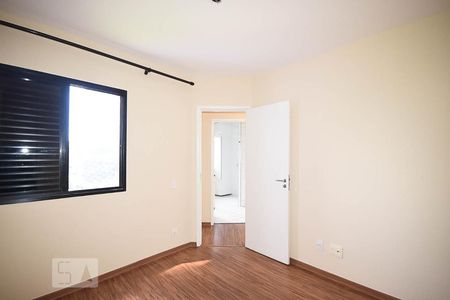 Quarto de apartamento à venda com 1 quarto, 42m² em Vila Suzana, São Paulo