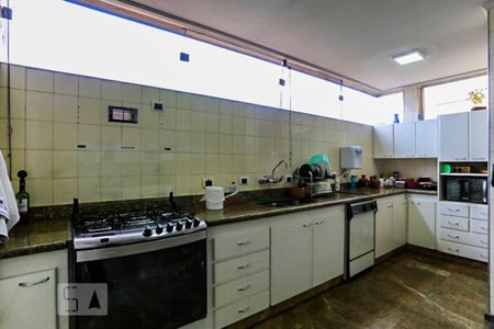 Apartamento para alugar com 279m², 5 quartos e 6 vagasCozinha