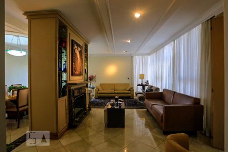 Sala de Estar de apartamento à venda com 5 quartos, 279m² em Jardim da Saúde, São Paulo