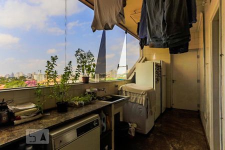 Apartamento para alugar com 279m², 5 quartos e 6 vagasÁrea de Serviço